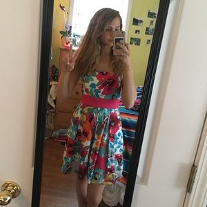 ALYN PAIGE NEW YORK DRESS